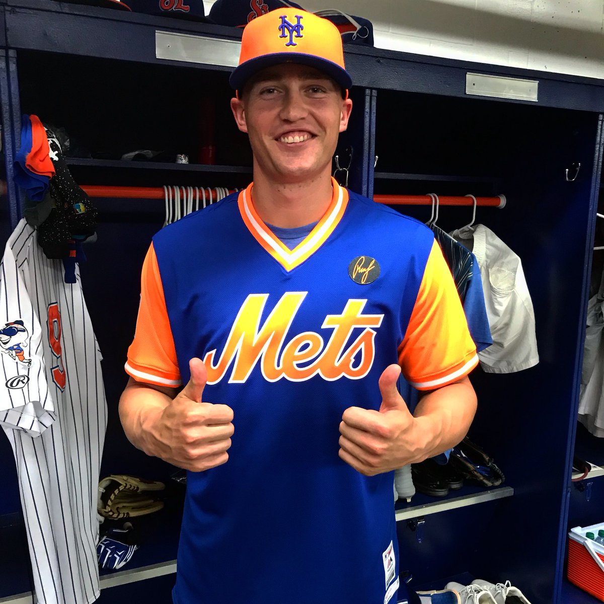 mets players weekend