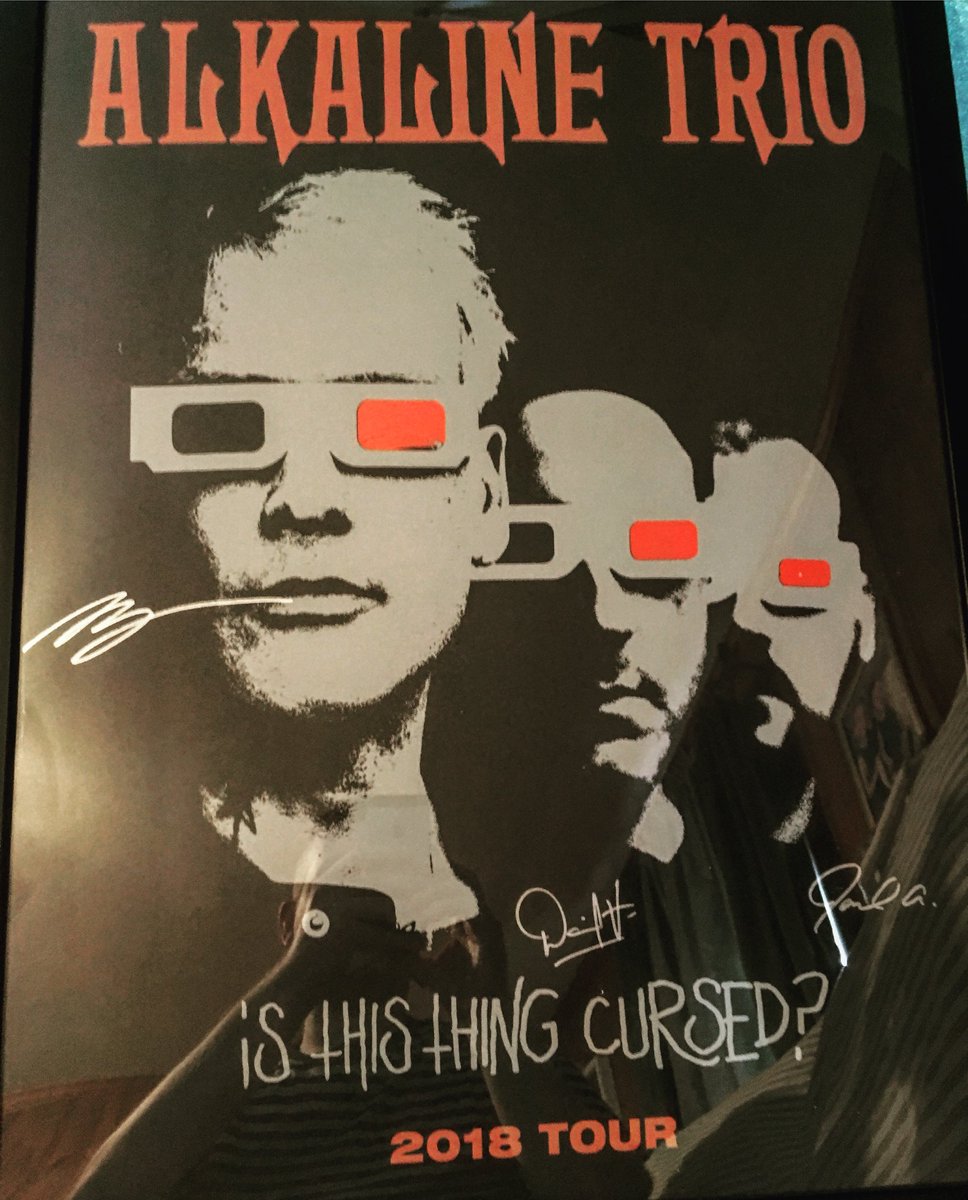 thecon24's tweet image. Also got a signed tour poster! #alkalinetrio #mattskiba #danandriano #jarrodalexander