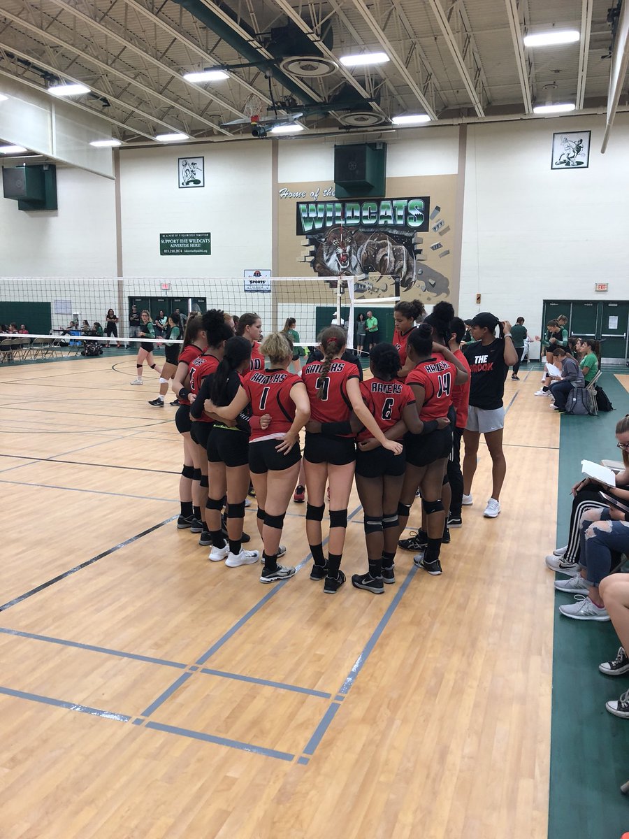 Aniya_Hoggan12's tweet photo. Enjoyed my Saturday morning and afternoon at Plainfield Central High School Watching Bolingbrook Raiders Girls Volleyball Team @BHSvolleyball_ Dominate.... Thanks for letting me sit on the bench ❤️🤪 #loudest #HonorTheRaiders @Pascavage406 https://t.co/EsnWPLoGEJ