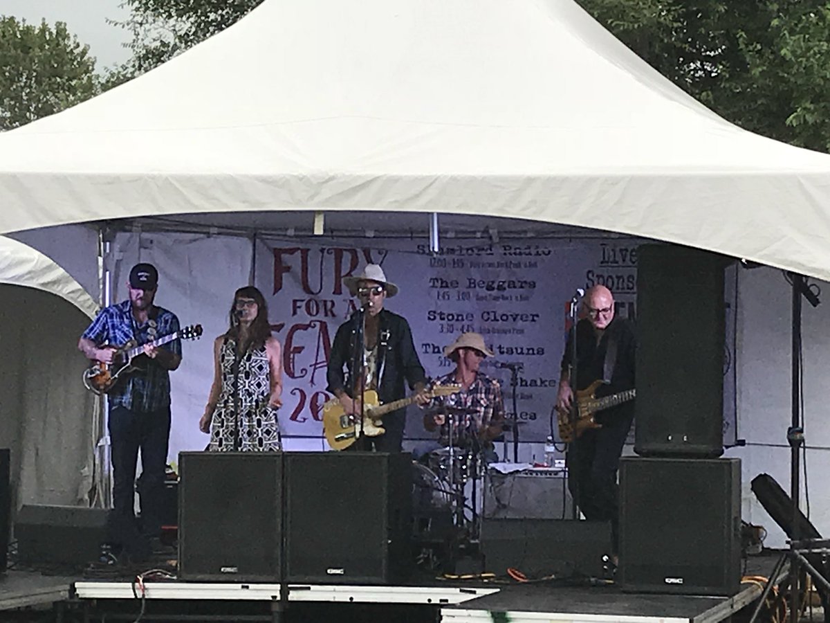 Now <a href="/Orbitsuns/">The Orbitsuns</a> are tearing up the stage. #furyforafeast2018