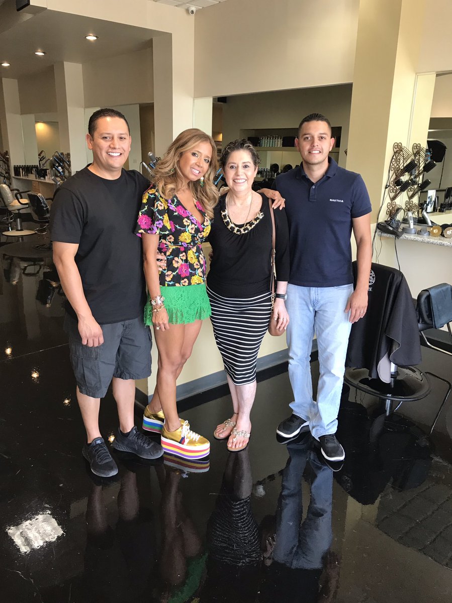 Ana S Hair Salon On Twitter I Got A Special Visit Today From