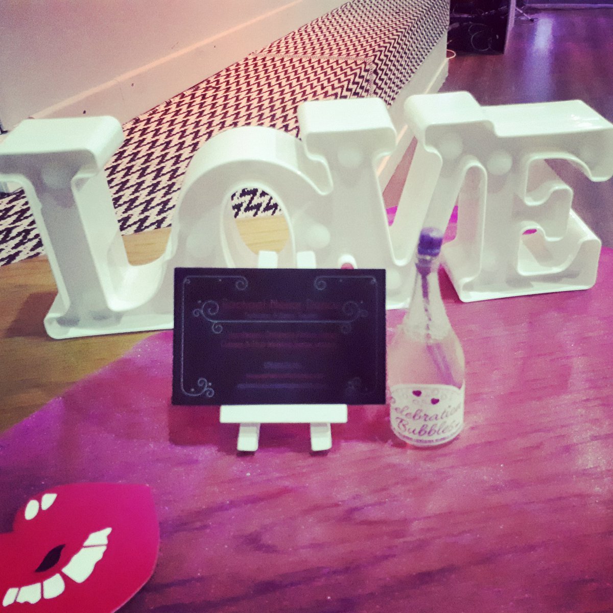 Bank holiday bonus! Book a #henparty with #rachaelmellordance 
or #burlesqueandbubbly from £15pp with a free glass of fizz and prize for the #bridetobe

 #henparties #liverpoolhenideas #liverpoolthingstodo #liverpooldanceparty #danceclass #wedding18 #henparty #weddingideas