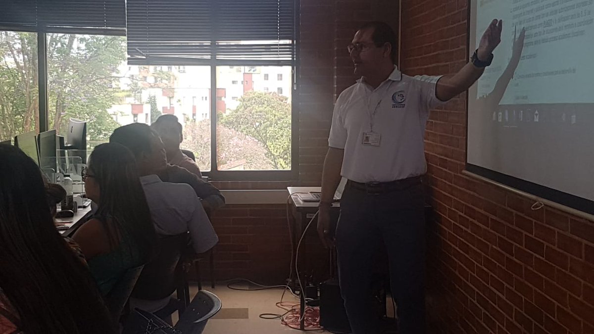 johnfmontes's tweet photo. #Inducción y #Acompañamiento #Afectivo y #Asertivo - #ModoRP @unadibague Bienvenidos a su @UniversidadUNAD #SomosColombia #SomosUnad @JaimeLeal_ @carocalleve @RedestUNAD @ruvunad #SomosMegaUniversidad 🤗🤓🇨🇴 @ClaudioCamiloG1 @UNAD_Cadena_ETR @TecnoTelecoUnad https://t.co/LY0slbHHJj