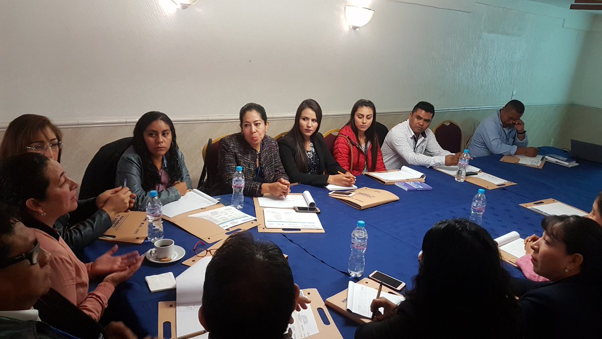 Cap_En_Accion's tweet photo. Nuestros Síndicos electos se preparan para hacer un trabajo que trascienda en sus municipios. 

#GenerosidadyFortaleza 
#FormarParaTransformar https://t.co/gPKxQ5GM5B