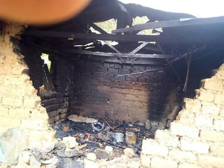 Epistolary Practices: Letter Writing in America