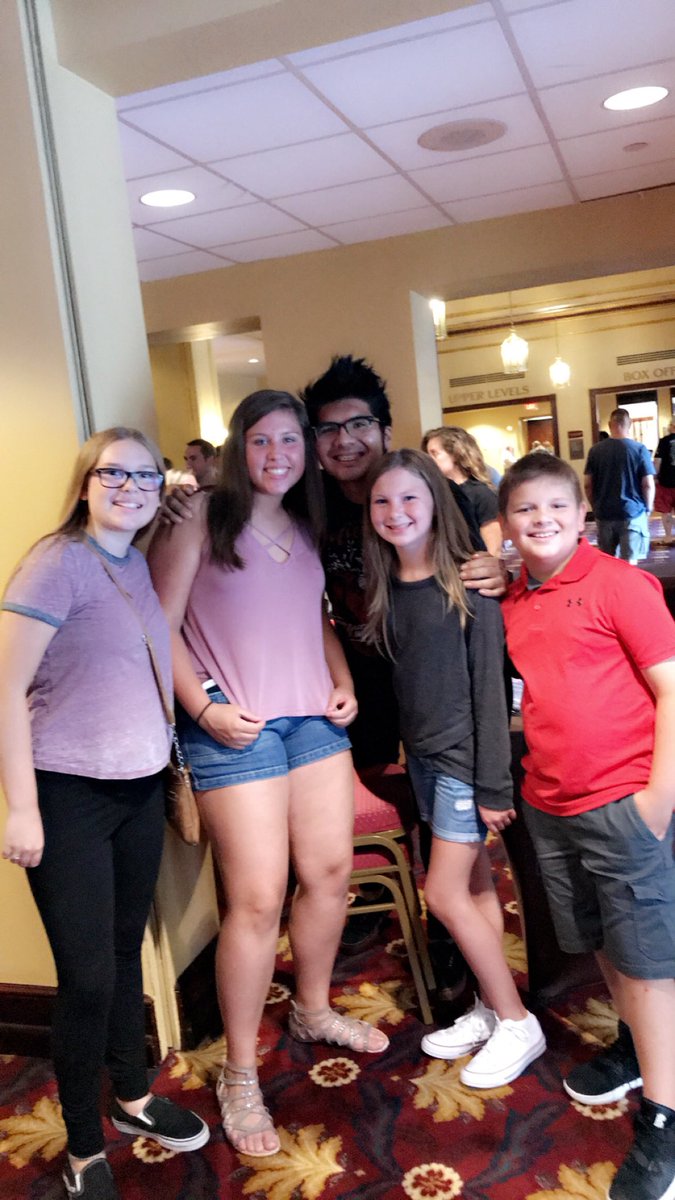 alennis82's tweet photo. We are here @mrBobbyBones!  We are all super excited!! Thanks @mikedeestro for taking the time to take a picture!! https://t.co/5aSDAeQmjT