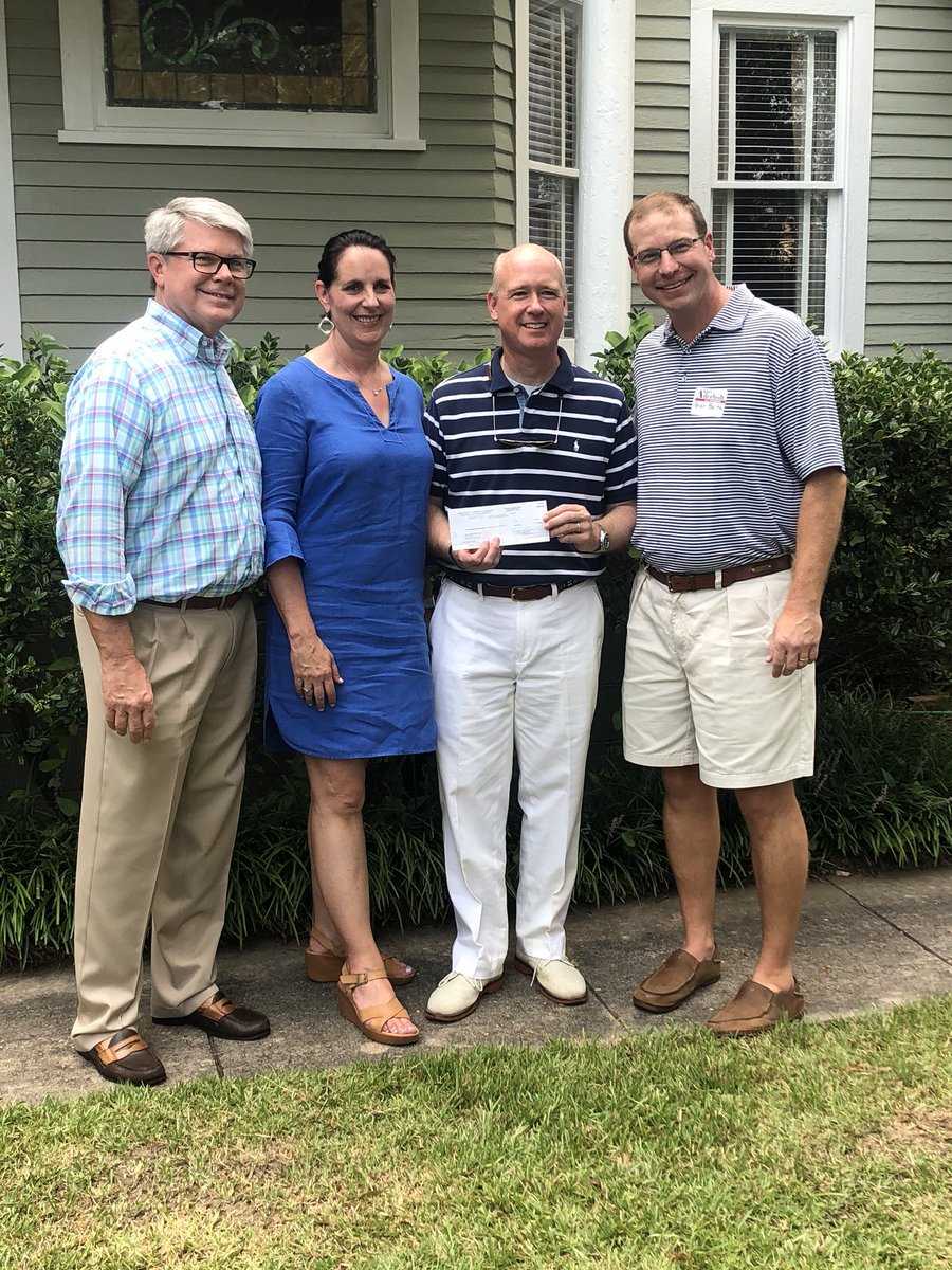 BradMBolton's tweet photo. Proud to attend @Robert_Aderholt birthday celebration in Haleyville tonight!  Both @ICBA Fed Delegate member @sk_eberhart and I presented a contribution to Roberts reelection campaign from #ICBPAC.
Thank you Robert for your support of @ALBankers Community Banks!
Happy Birthday! https://t.co/PP7suqdQI6