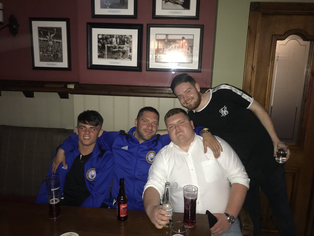 Feniscowles and Pleasington FC (@feniscowlesf) on Twitter photo Right 2 keepers in one night trying to sign for us.<a href="/FcLongshaw/">Longshaw Fc</a> have a word Right 2 keepers in one night trying to sign for us.<a href="/FcLongshaw/">Longshaw Fc</a> have a word