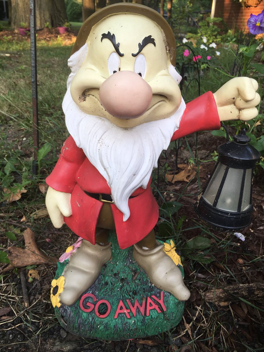 LindaLeeKing's tweet image. #FixAProblemIn4Words Get the fuck out