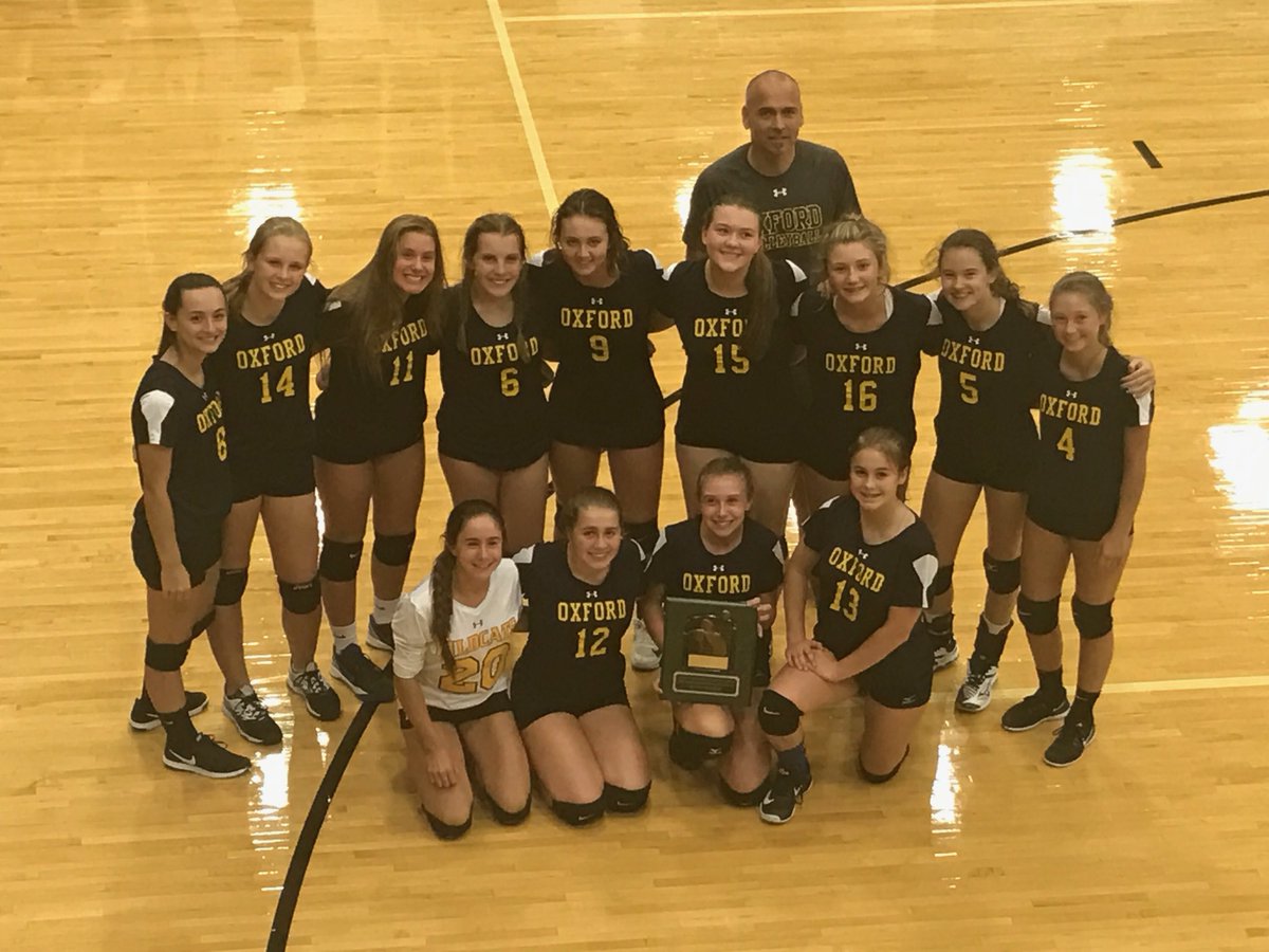 Good start to the 2018 Tourney season for the freshmen team. @OxfordAD