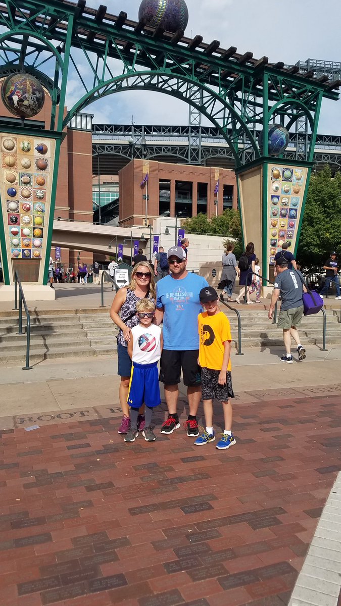 bigwig20's tweet photo. Taking in a game at Coors Field, took too long to get here, but finally worth it!  #lovecoorsfield https://t.co/WY2z8avMb3