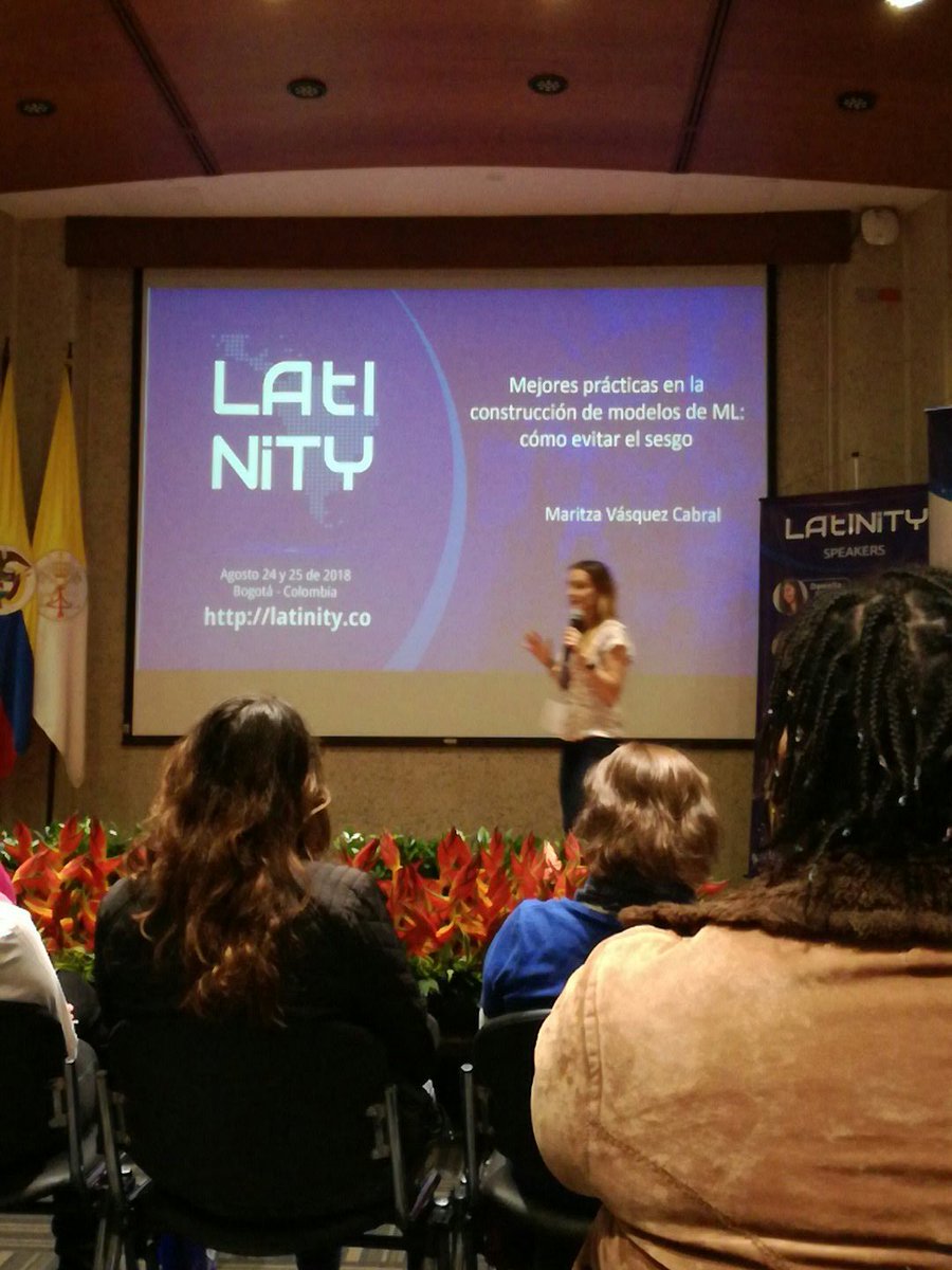 lasdesistemas's tweet photo. Última keynote en @LatinityConf
sobre sesgos y machine learning
#LAtiNiTY2018 #LAtINiTYColombia https://t.co/aC96ZL5HEs