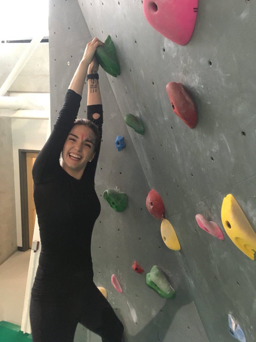 tomprdjoyce's tweet photo. Molly having fun representing super Forum 1BCD! #PLLCAR18 https://t.co/rfsPpfVaa6