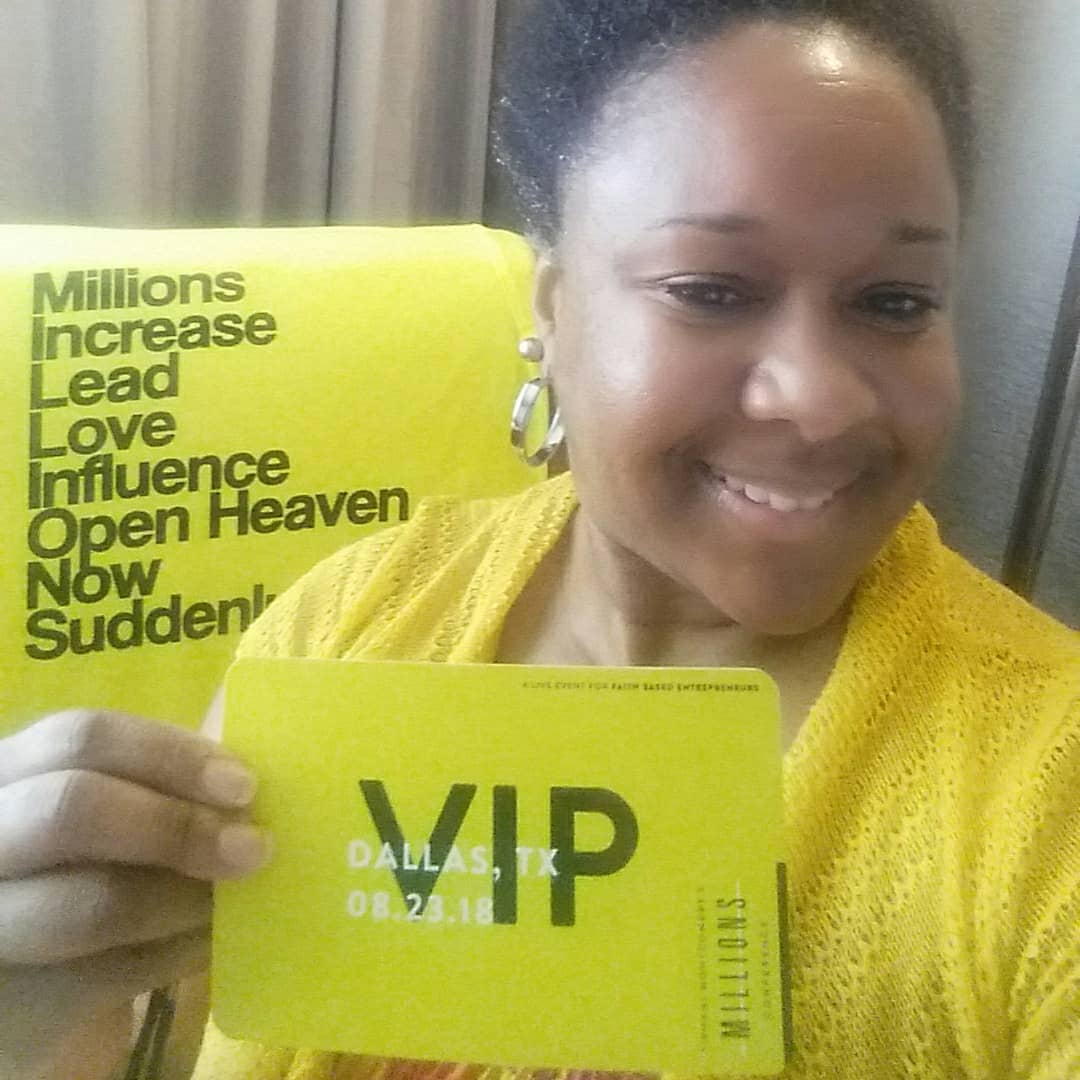 Clear_Destiny_'s tweet photo. #VIP Day for #MillionsConference with @Tiphani_M
I'm readyyyyy 😆 https://t.co/xCyem0uf1X