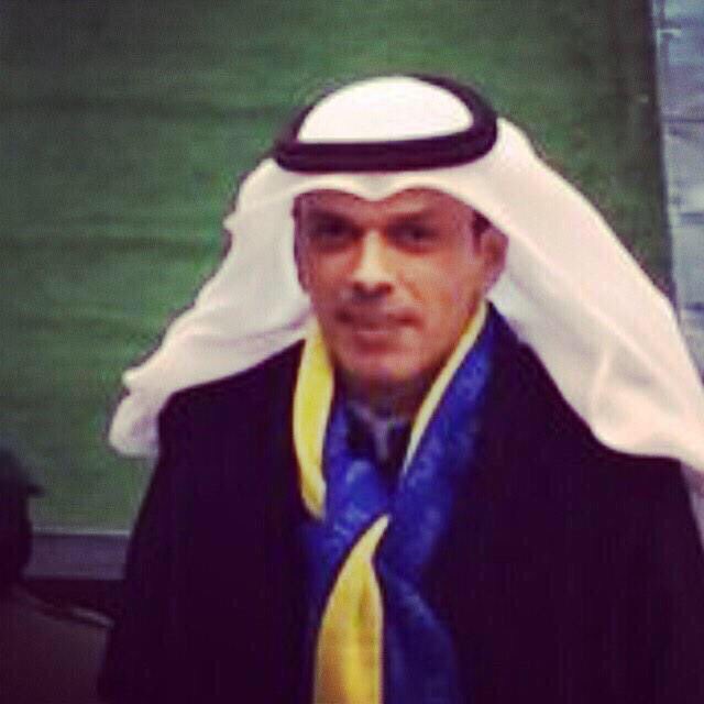 SaudiNews50's tweet photo. نادي النصر :
سوف نحقق في ملابسات حضور الصحافي ماجد المهندي لاحتفالنا ، ولا نتشرف بدعوته أو دعوة من يسيء للوطن.
.
#السعودية #النصر #الرياضة
. https://t.co/9en0zrDhAE