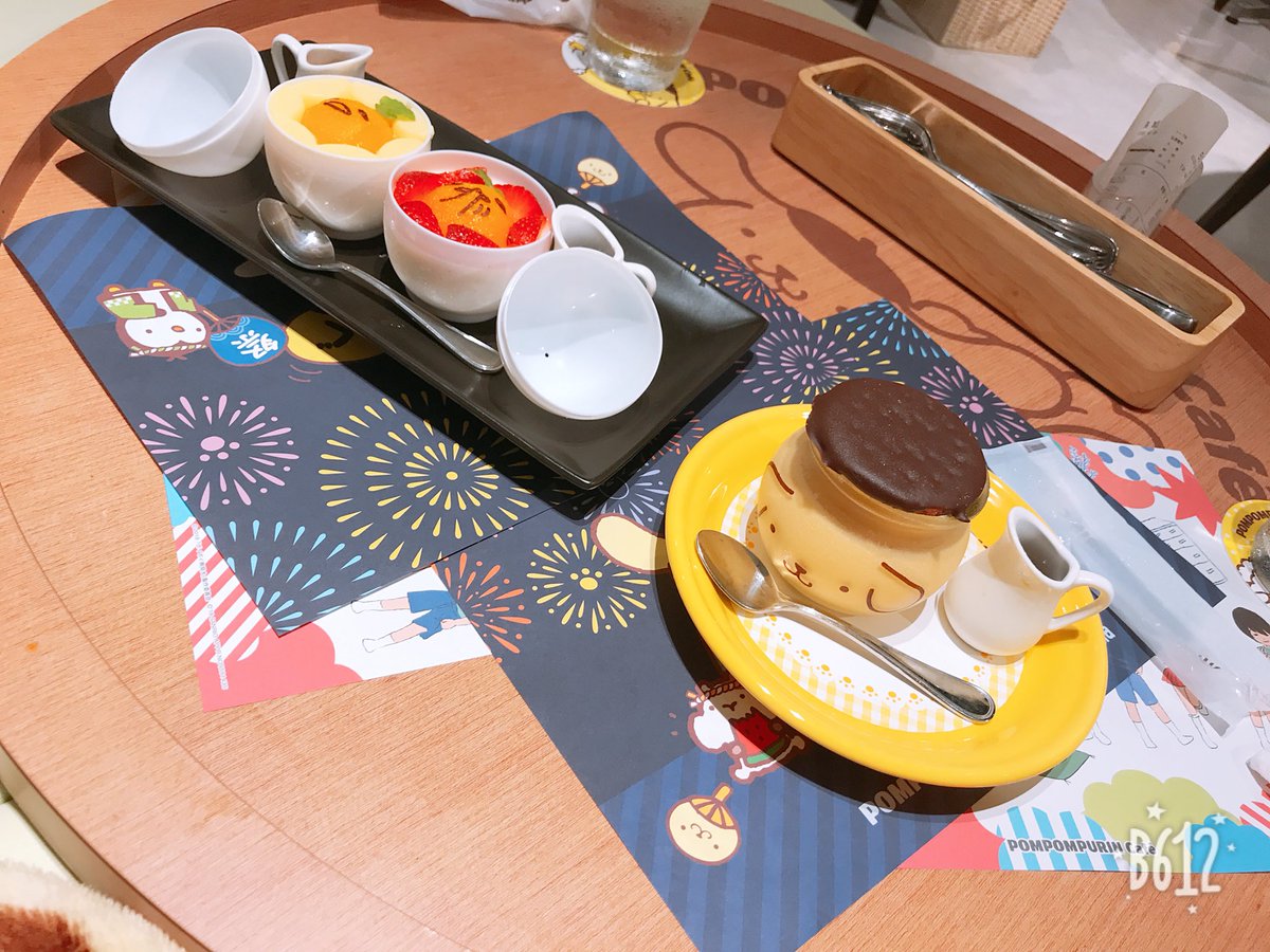 Cj6bbJo's tweet photo. ポムポムプリンカフェに来てる(^O^)
可愛いし、美味しい https://t.co/du7rR3S2mV