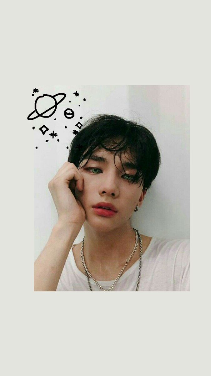 balnieklocks's tweet photo. lockscreen mvp pk &amp; stray kids hyunjin 

- rt se salvar 
- fav se gostar 
- print se usar 

~☆ loonatic https://t.co/YwilbflEo9