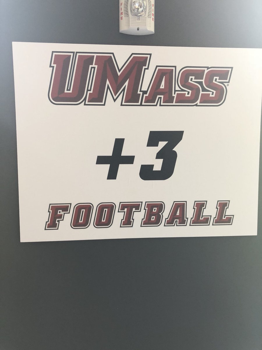 shonnyfootball's tweet photo. Umass Today with @59th_ty @UMassRecruits @UMassFootball @MBAP_Football https://t.co/wTZzmYEQ6h