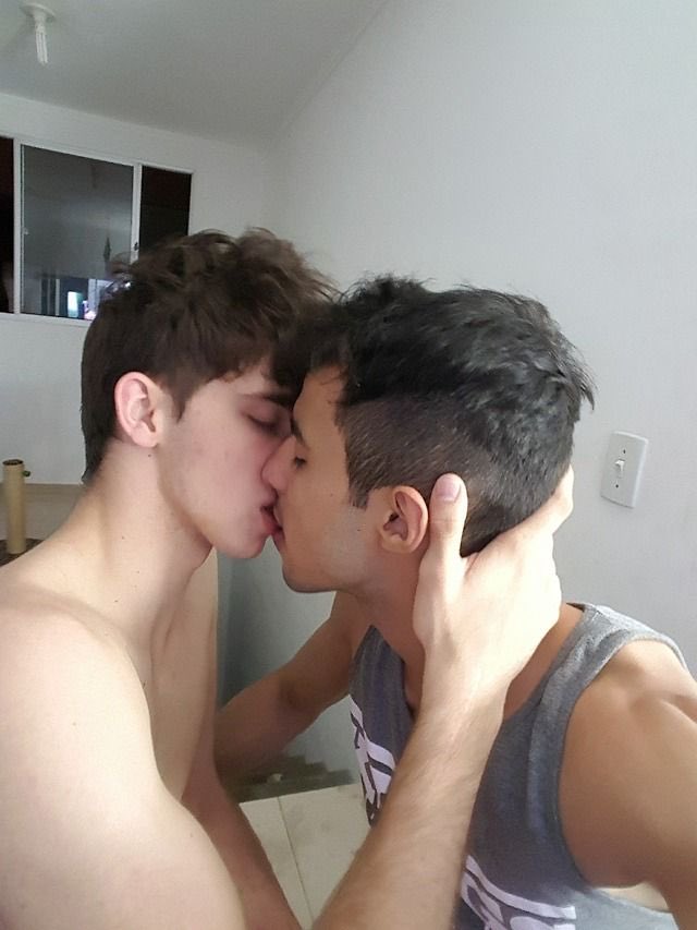sngaycouple's tweet image. 