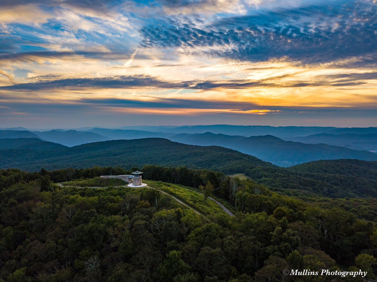 Beautiful sunset on High Knob. Wise Co, VA #sunsets #highknob #swva #djimavicpro
