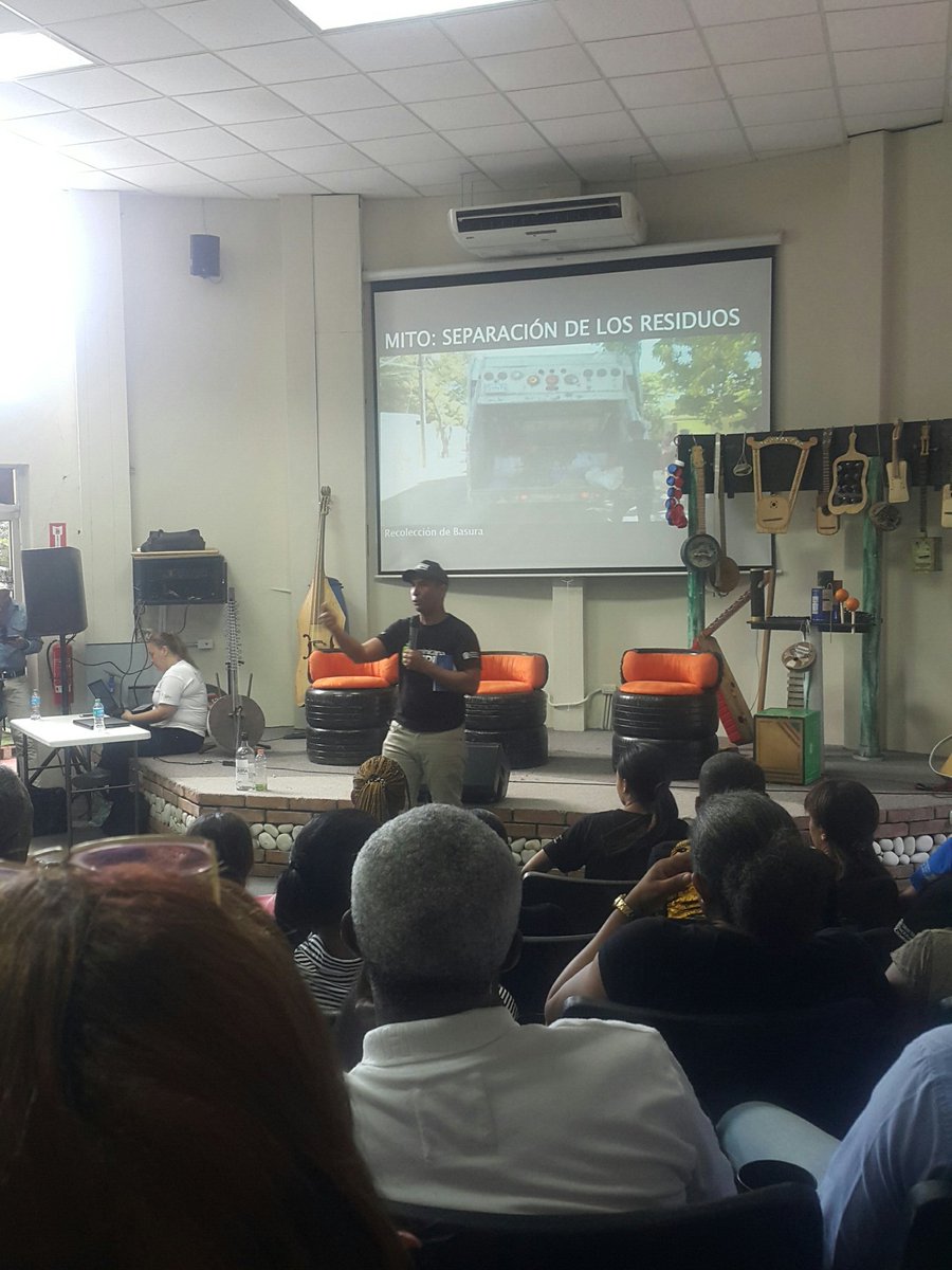 baez_dionis's tweet photo. #DomingocursoMedioambiente https://t.co/POcQH2VDvc