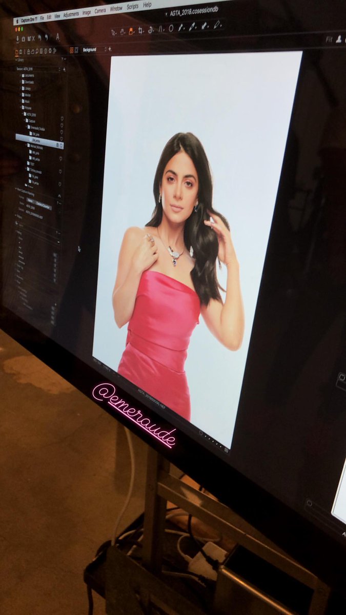 TMI_Uruguay's tweet photo. Stunning in pink...Sneak Peek of the beautiful @EmeraudeToubia shooting for #AGTASpectrum18 📷 @agta_gems @brianbowensmith

#SaveShadowhunters https://t.co/MG4rATbq2D