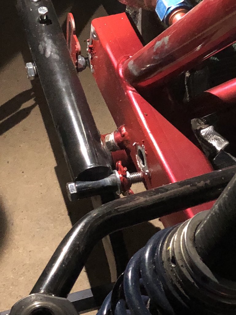 CassieGannis's tweet image. #FixAProblemIn4Words know a good welder