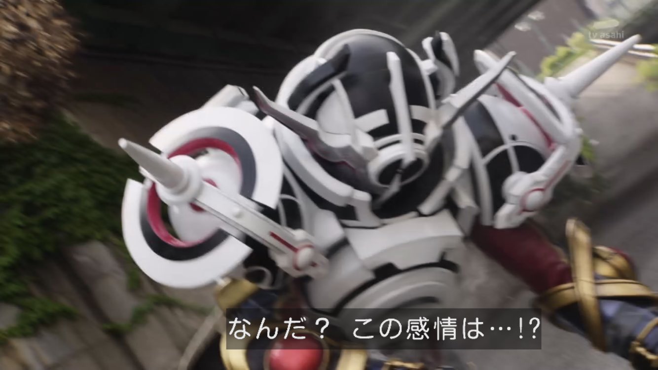 前健 日常 エボルト ブラッドスタークもありがとう 今までの敵の中でも中立的な立ち回りもあって一筋縄ではなかった姿 声楽しませていただきました 仮面ライダービルド ありがとう エボルト ブラッドスターク 前川泰之 金尾哲夫