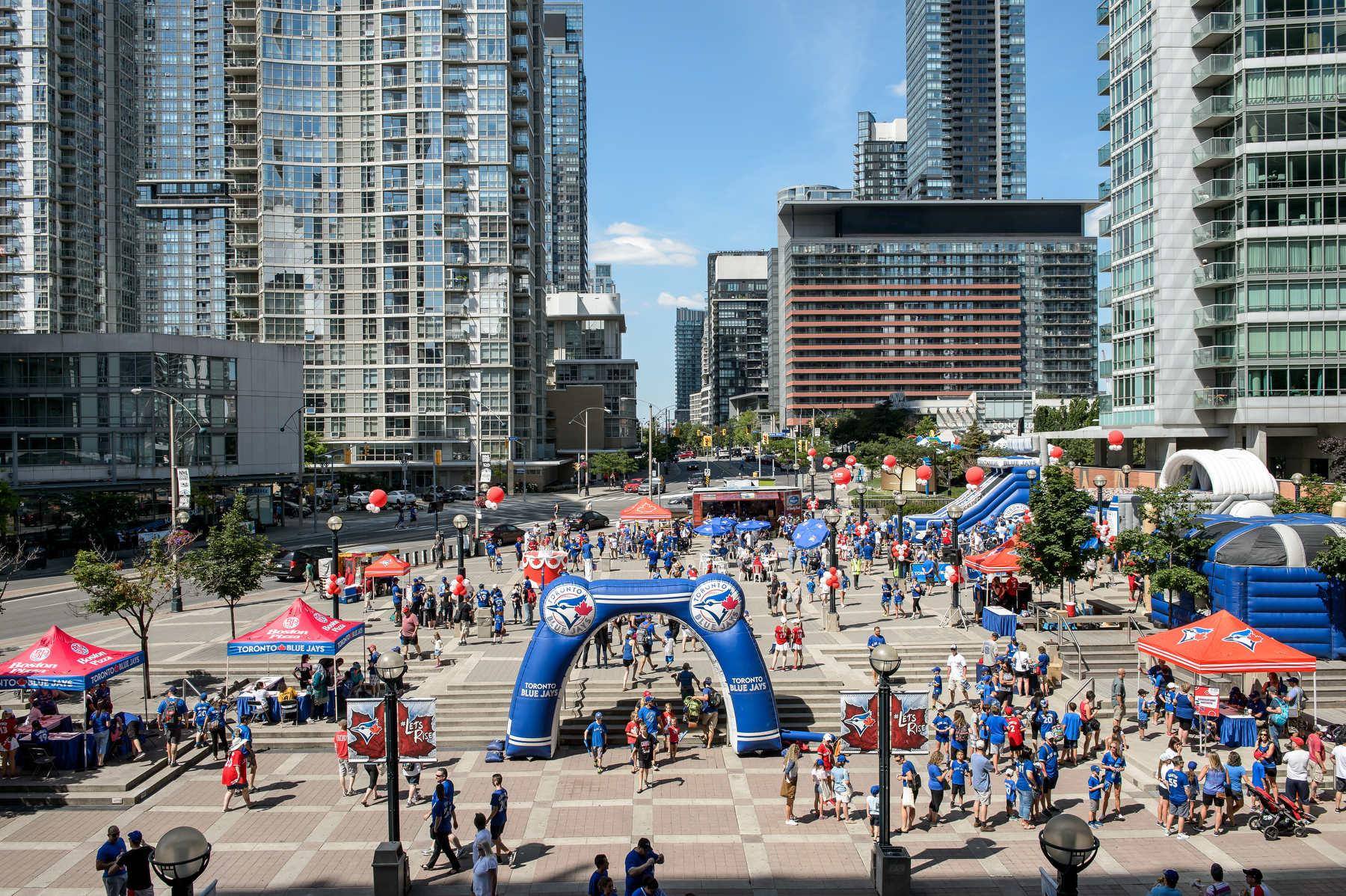 Toronto Blue Jays on X: Tomorrow is our last Jr. Jays Sunday of the month!  Don't miss out on all the fun pre-game outdoor activities and post-game  running the bases. We've still