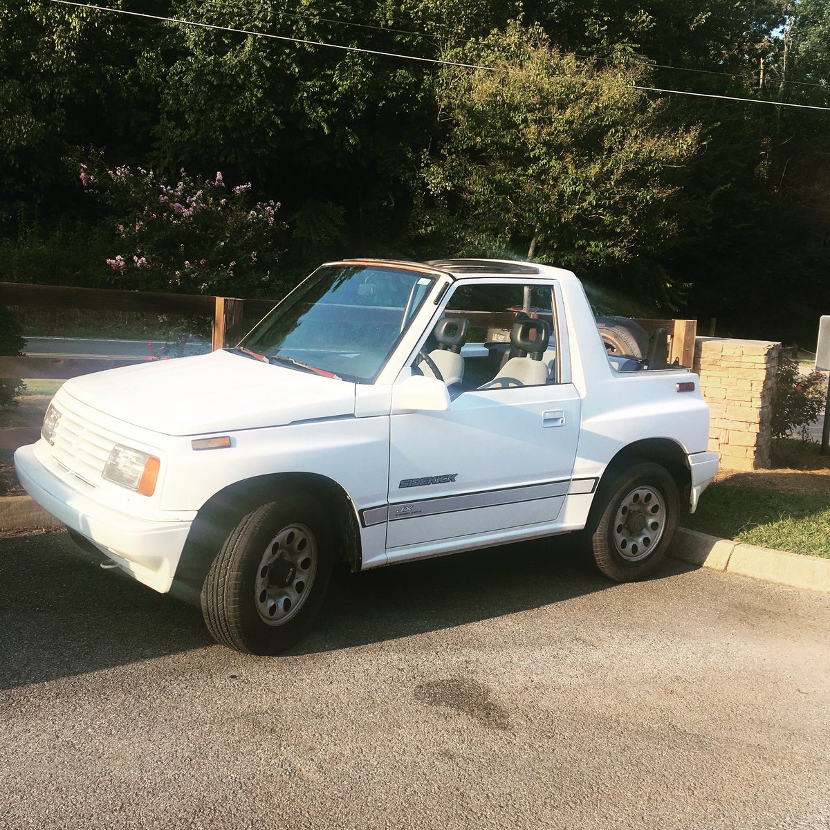 Drop The Green tweet media