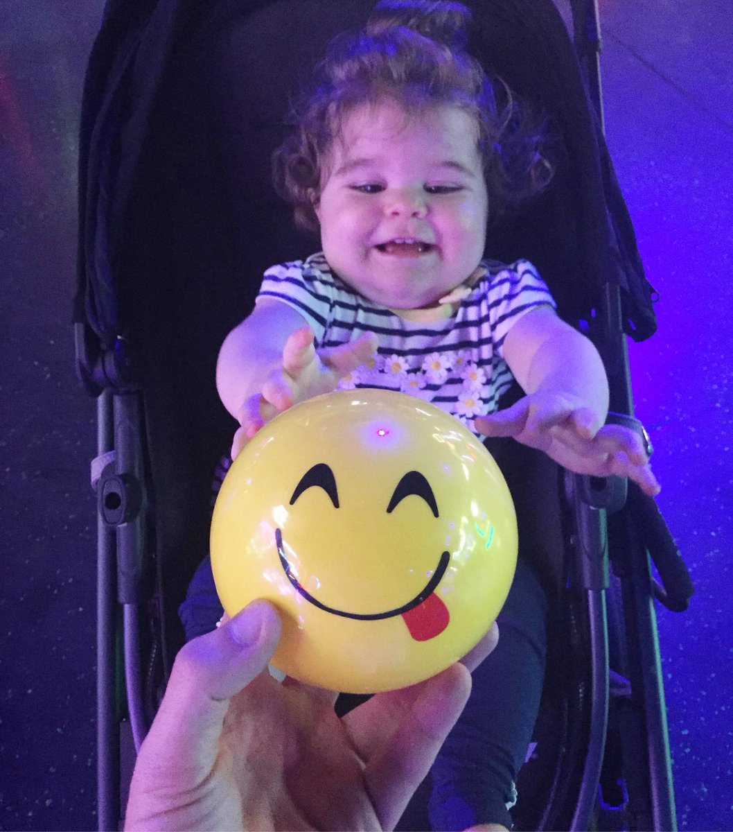 ThePerezHilton's tweet photo. The best time at @GlowzoneLV today!!! I already miss Vegas!!! What a magical summer this has been! More photos and video HERE: https://t.co/1ExbtHZgAs https://t.co/m2ux8krU6r