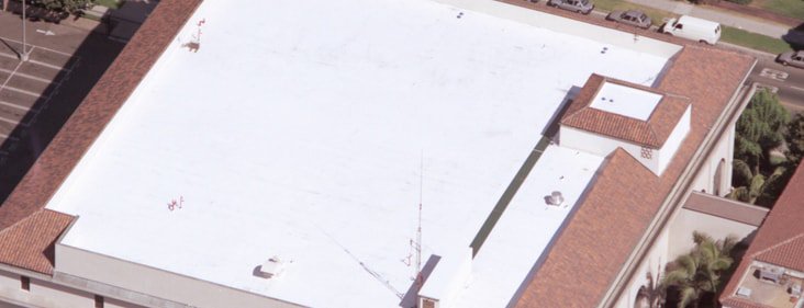 #Solar panels on flat roofs offer many benefits for homeowners. Here’s what you need to know about these flexible systems: bit.ly/solar-panels-f… #solarpower #solarenergy