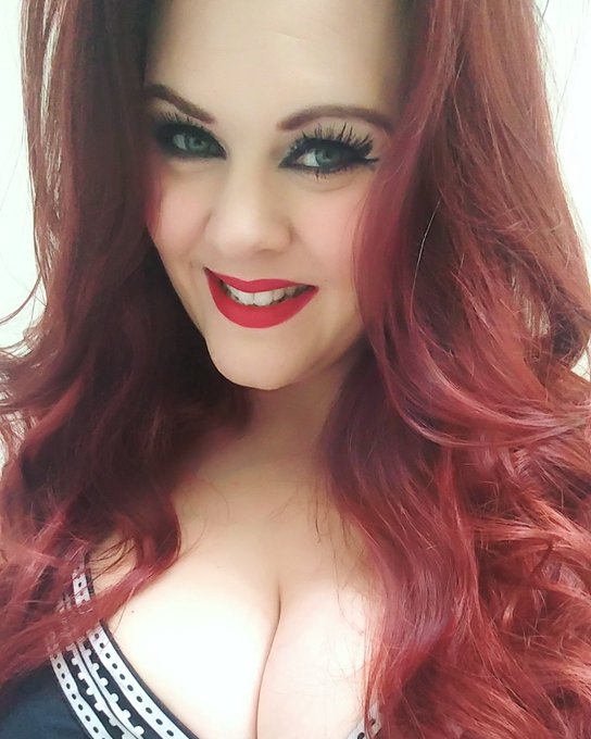 Want to meet me?  Upcoming tour dates will soon be posted! Stay tuned! For more info on how you can get<a href="/tag/newprofilepic"class="tags"><span>#newprofilepic</span></a>