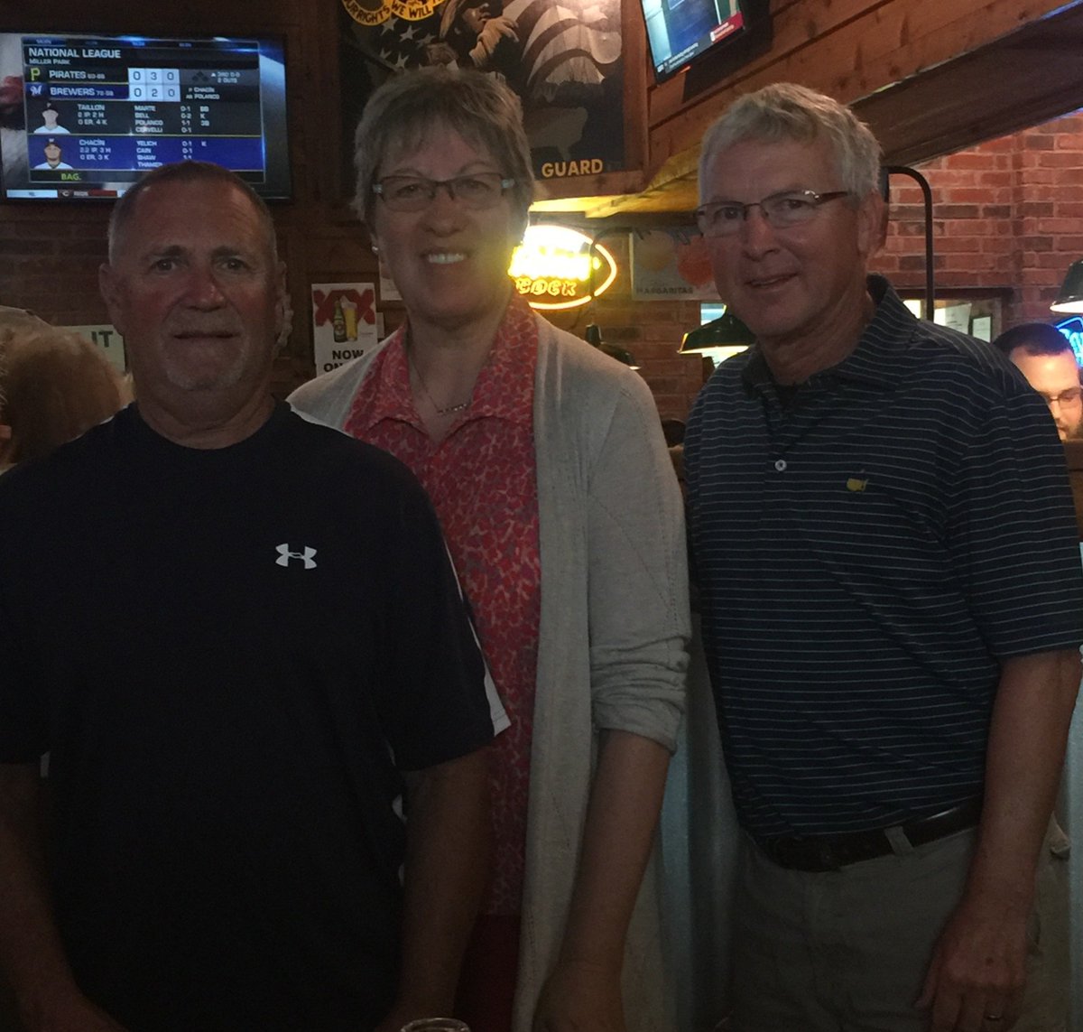 RichStoffers1's tweet photo. Had a great time  mtg. up wi the "old" Newton  Phys. Ed. team (Steve &amp; Lois) @ TexasRoadhouse ! The P.E. program was recognized in IA. as exceptional back in the day! Now... all 3 finally retired! Terrific memories! #PE&amp;Health ##Educators4Life https://t.co/kqaya2Bu0z