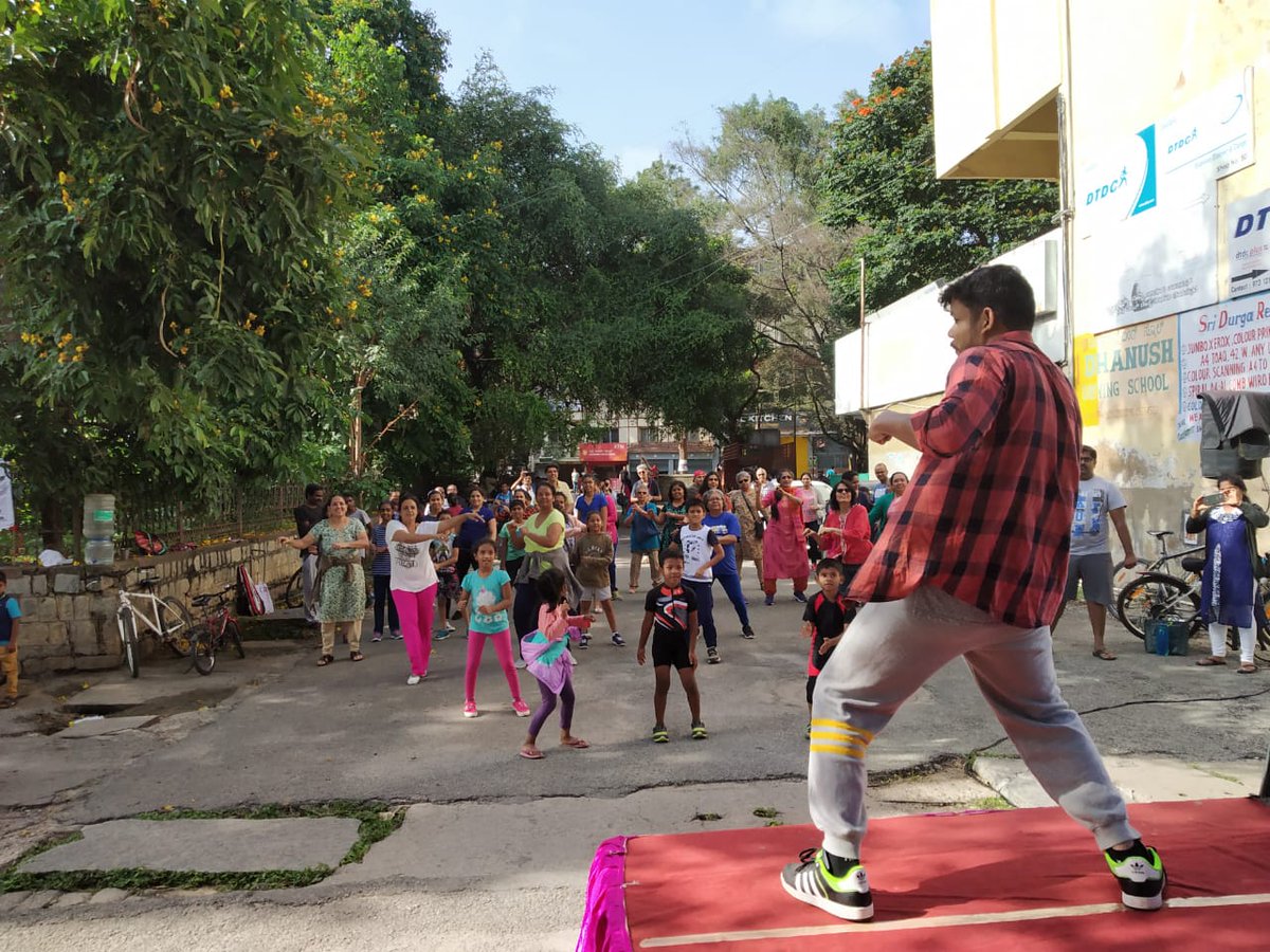 icindngr's tweet photo. #Zumba at #CycleDay #Indiranagar #BDAComplex https://t.co/blYNrS7d5j