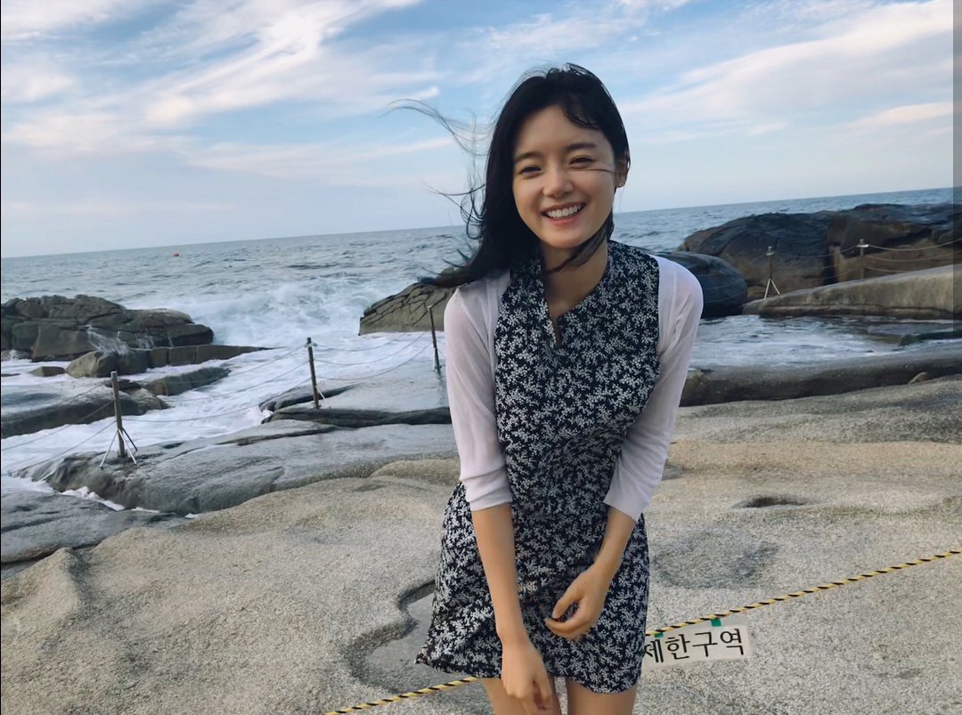 itsStaceyMin's tweet photo. I want to take all the stars in the sky and put them in your eyes 
Di ko kayo matag * @JodiChoi @JethroAhn @BerniceYoon * https://t.co/gWDnxw3TFJ