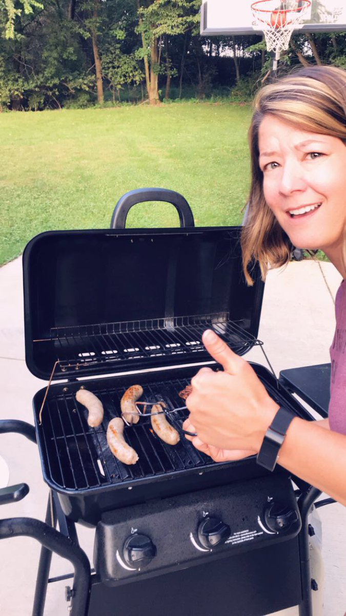 KellyKnoxrocks's tweet photo. #parksidepicturechallenge
#grillinlikeavillian https://t.co/COAeJuo4gY