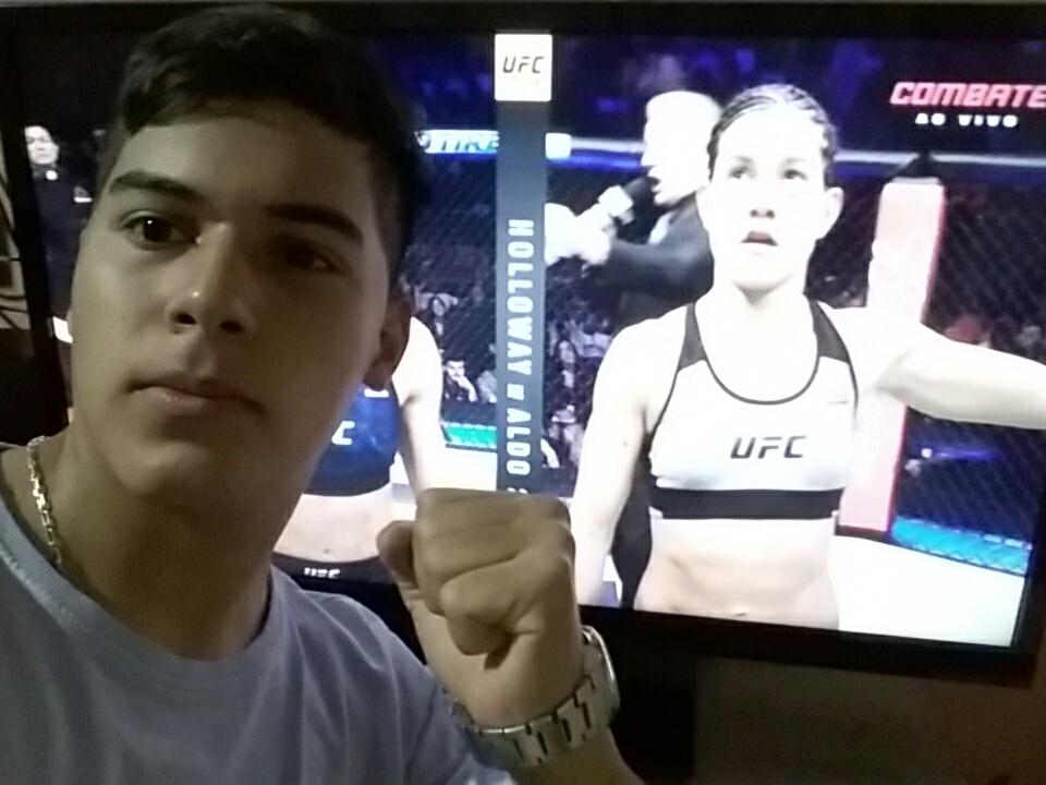 Thiago51211075's tweet photo. #UFCnoCombate  @canalCombate https://t.co/pYUXUEp2g5