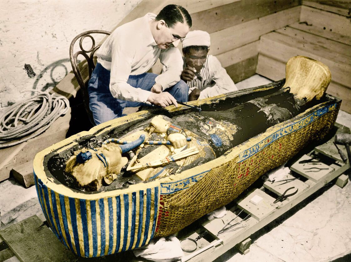 Do look out for the Pharaoh from #Swaffham today at the <a href="/break_charity/">Break</a> @norwichduckrace sponsored by @CllrIanSherwood and created by the wonderful <a href="/TheDuckorator/">SallyAdamsCreative</a> #GNDR18