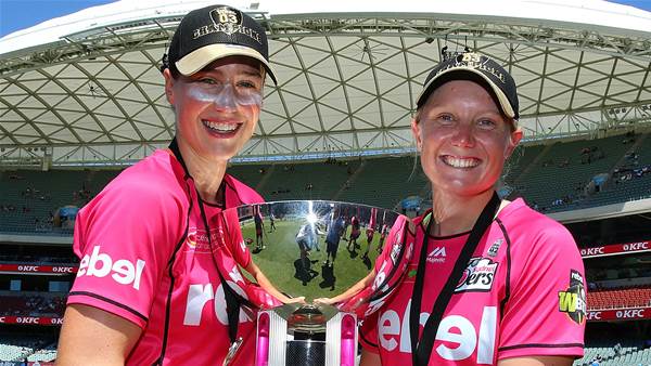 MoreWomensGame's tweet photo. Healy and Perry join TV commentary team https://t.co/7THlupbCF3 #cricket https://t.co/n2jJHWsFZi