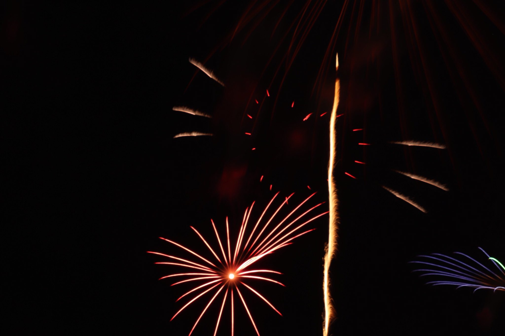 3yancha 東松山花火大会 写真を好きな人と繋がりたい 写真をもっと上手く撮りたい ファインダー越しの世界 ハート の花火 見えますか T Co Pqj2xpgs3w Twitter