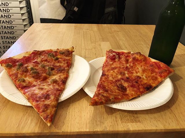 Missile906's tweet image. 今日も今日とて🍺🍕🍕🍕🔊💯
#pizza 
#pizztime🍕🍕🍕🍕🍕🍕😄 #pizzalover ift.tt/2P7ilJl