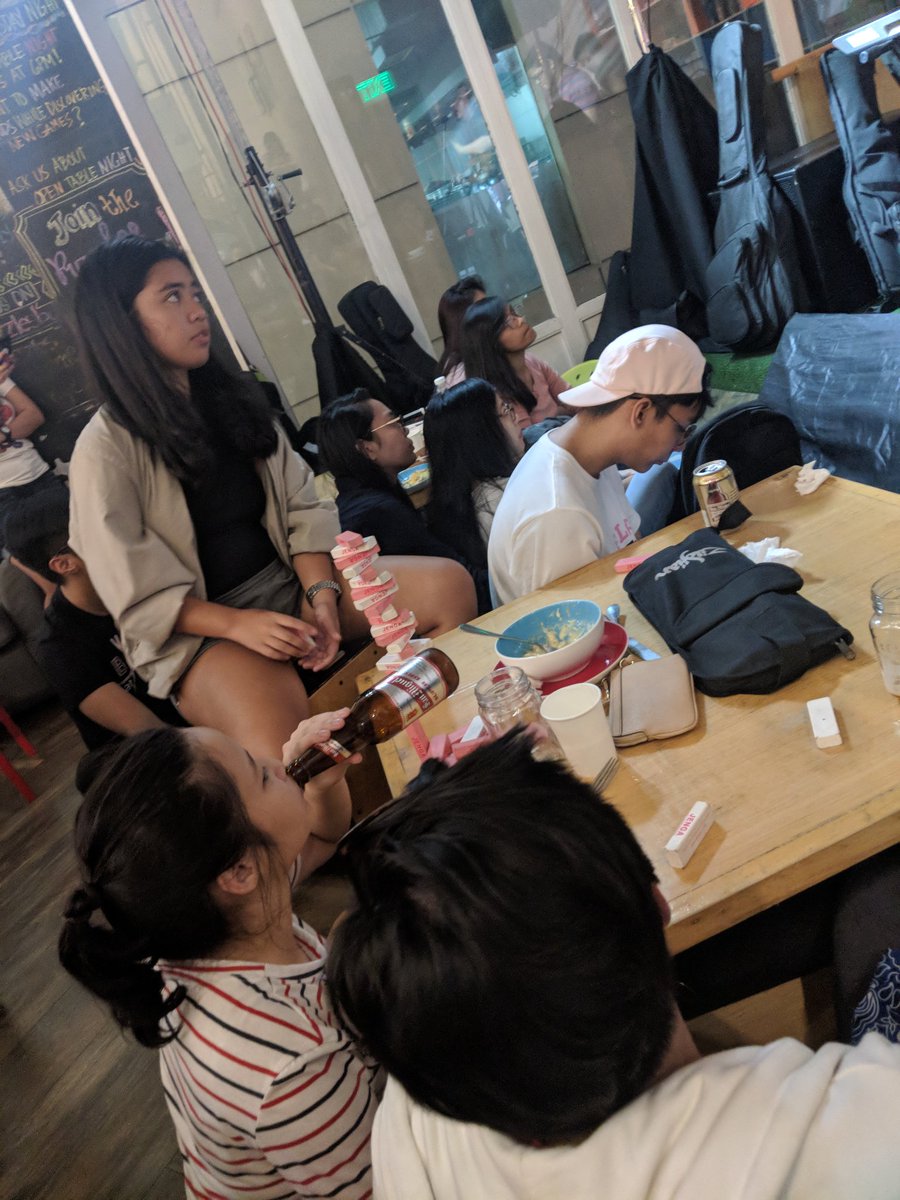8bitfortune's tweet photo. I got to watch #preshband #LIVE yesterday at #PUZZLES!!!! It's so #great to see these #talented #artists #LIVE! #preshband #prshs #presh #aned #rain https://t.co/B120JZTs2e