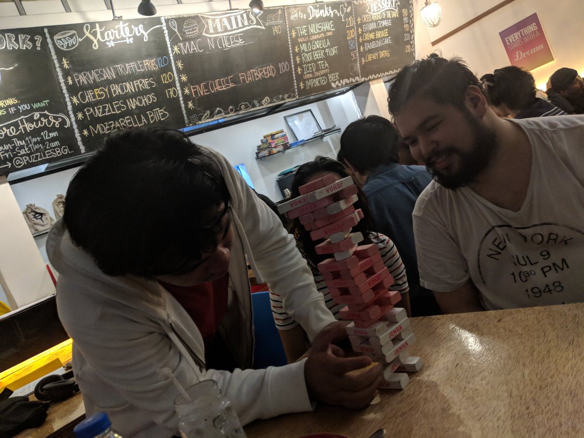 8bitfortune's tweet photo. I got to watch #preshband #LIVE yesterday at #PUZZLES!!!! It's so #great to see these #talented #artists #LIVE! #preshband #prshs #presh #aned #rain https://t.co/B120JZTs2e