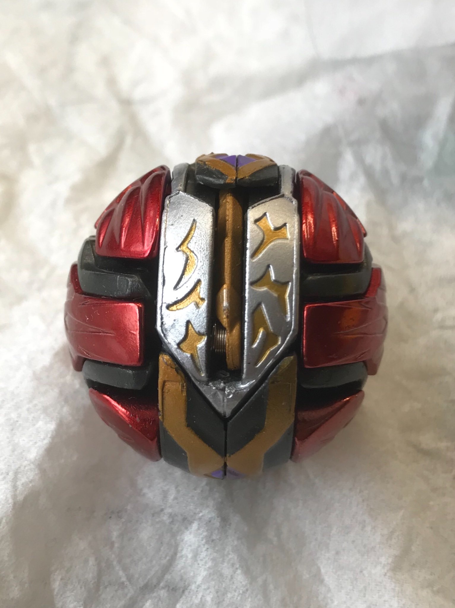 超絶レア 爆丸 統タヴァネル 変異(キメラ)ver. - メルカリ