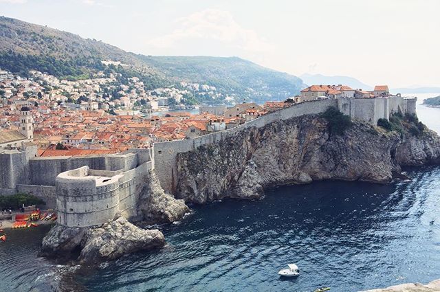 _WhereYouWander's tweet image. The stunning city walls of Dubrovnik, Croatia. ift.tt/2P4kOnS