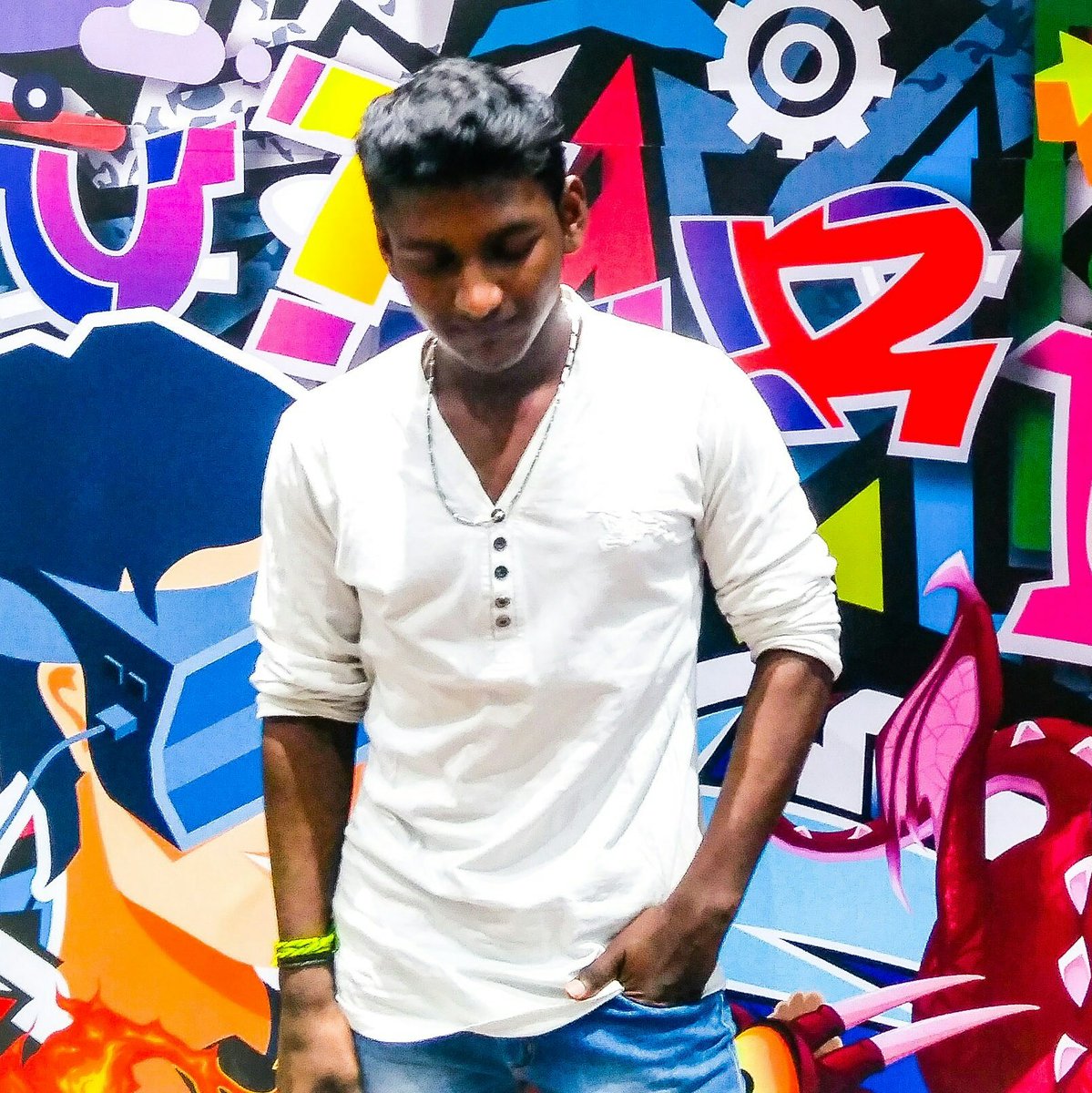 BalanSharan's tweet photo. #NewProfilePic https://t.co/FSEdEFAFlP