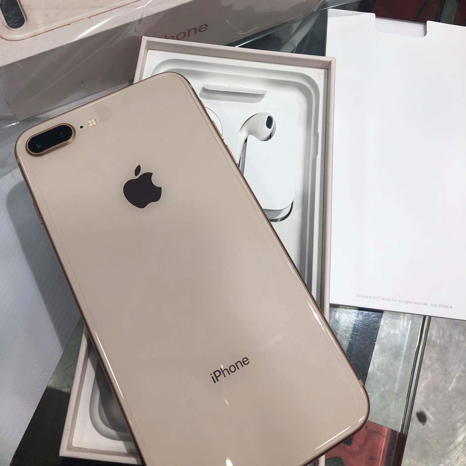 Iphone 8 back