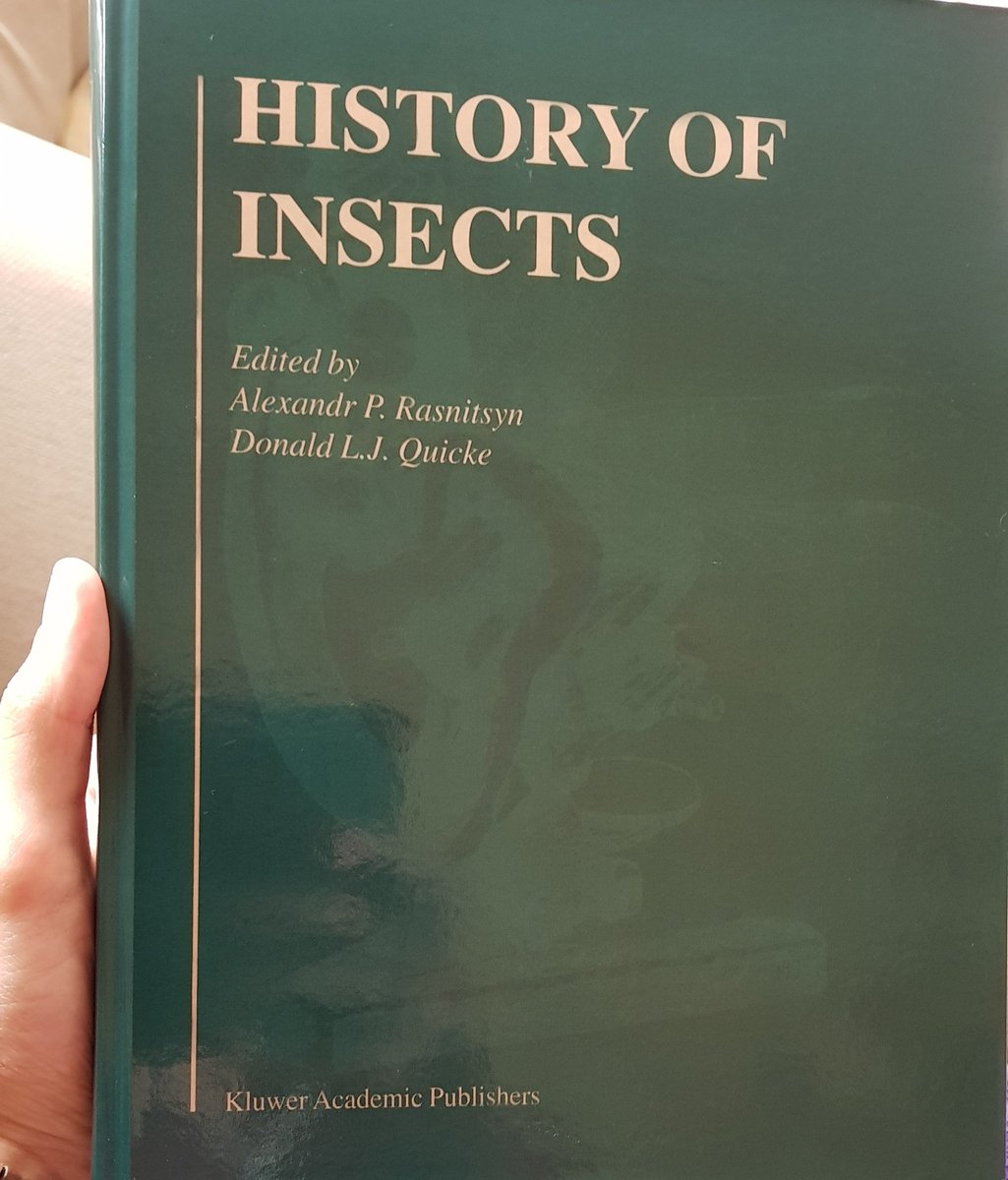 _doctorchris's tweet photo. Just picked up a copy of this! Looks incredibly detailed and covers another area of my interests #palaeoentomology
#entomology #insects #fossils #palaeontology #toomanyinterests https://t.co/OEM66n61Sx