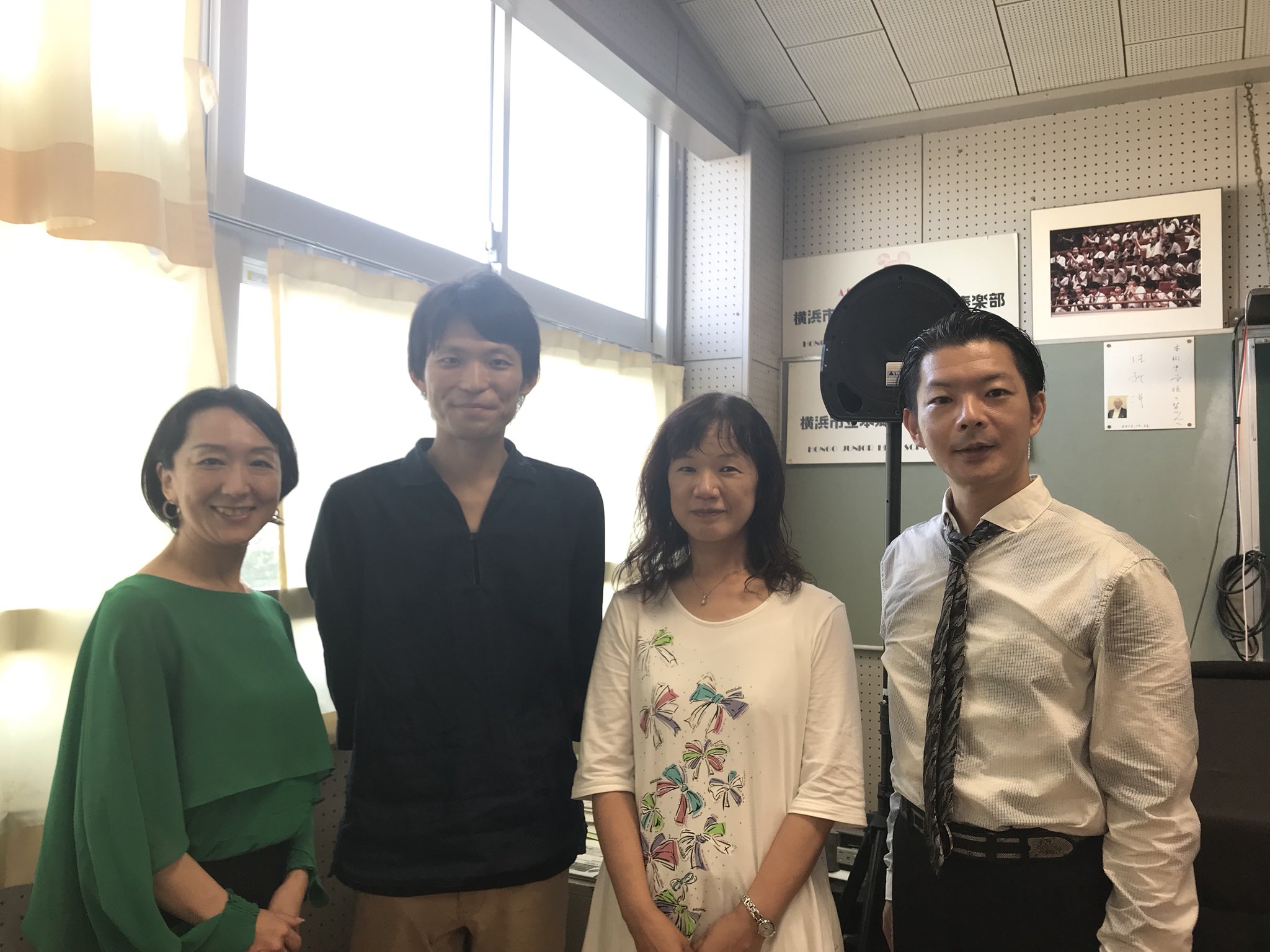 石川和孝 横浜市立本郷中学校 吹奏楽部にワルツの講習に行かせて頂きました 皆さん覚えるのが早く元気で礼儀正しい 中学生の皆さんに元気を頂きました 楽しかったです 有難うございました 東戸塚 社交ダンス ダンススタジオ石川和孝 本郷中学校